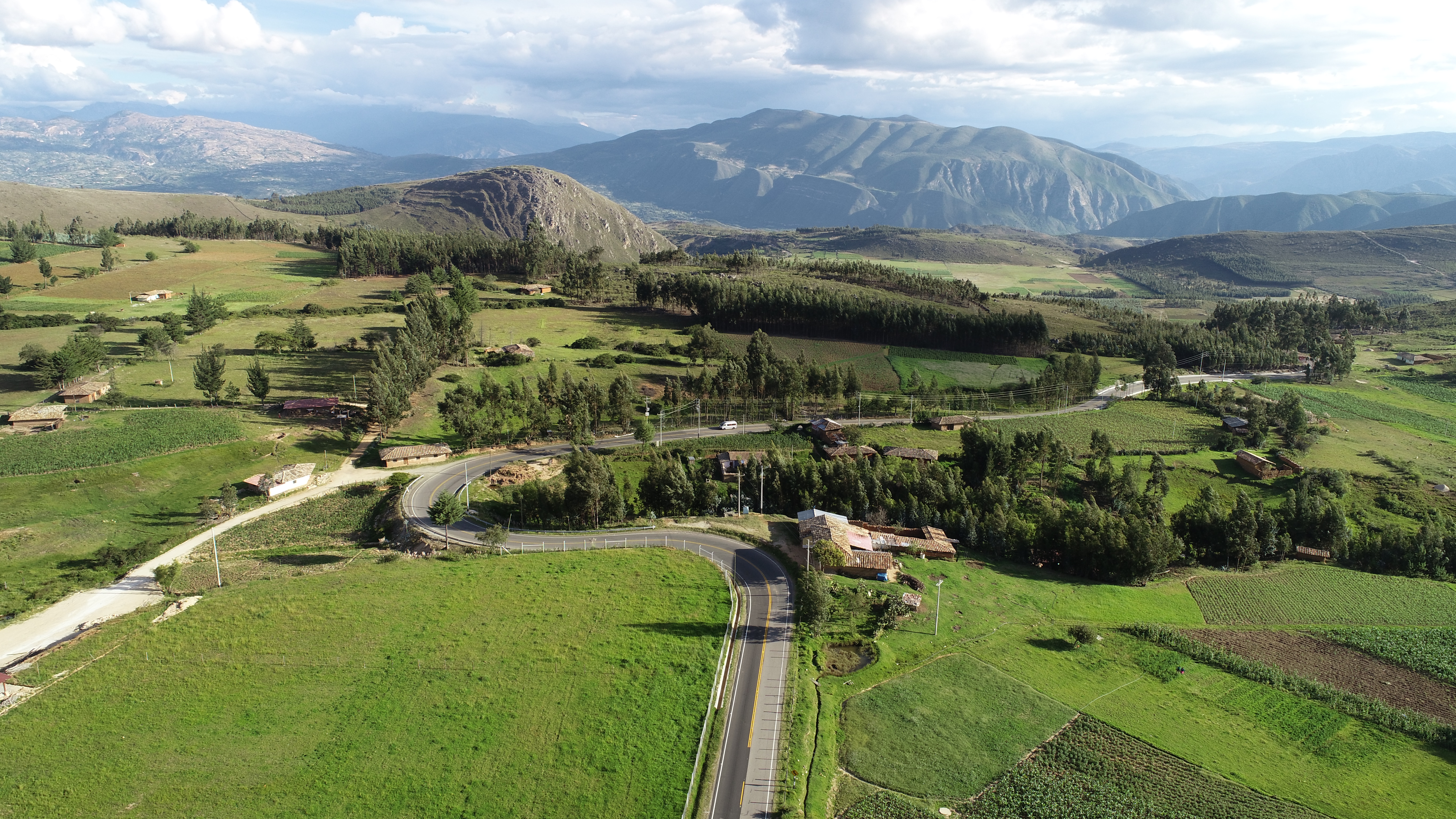 Carretera Longitudinal de la Sierra